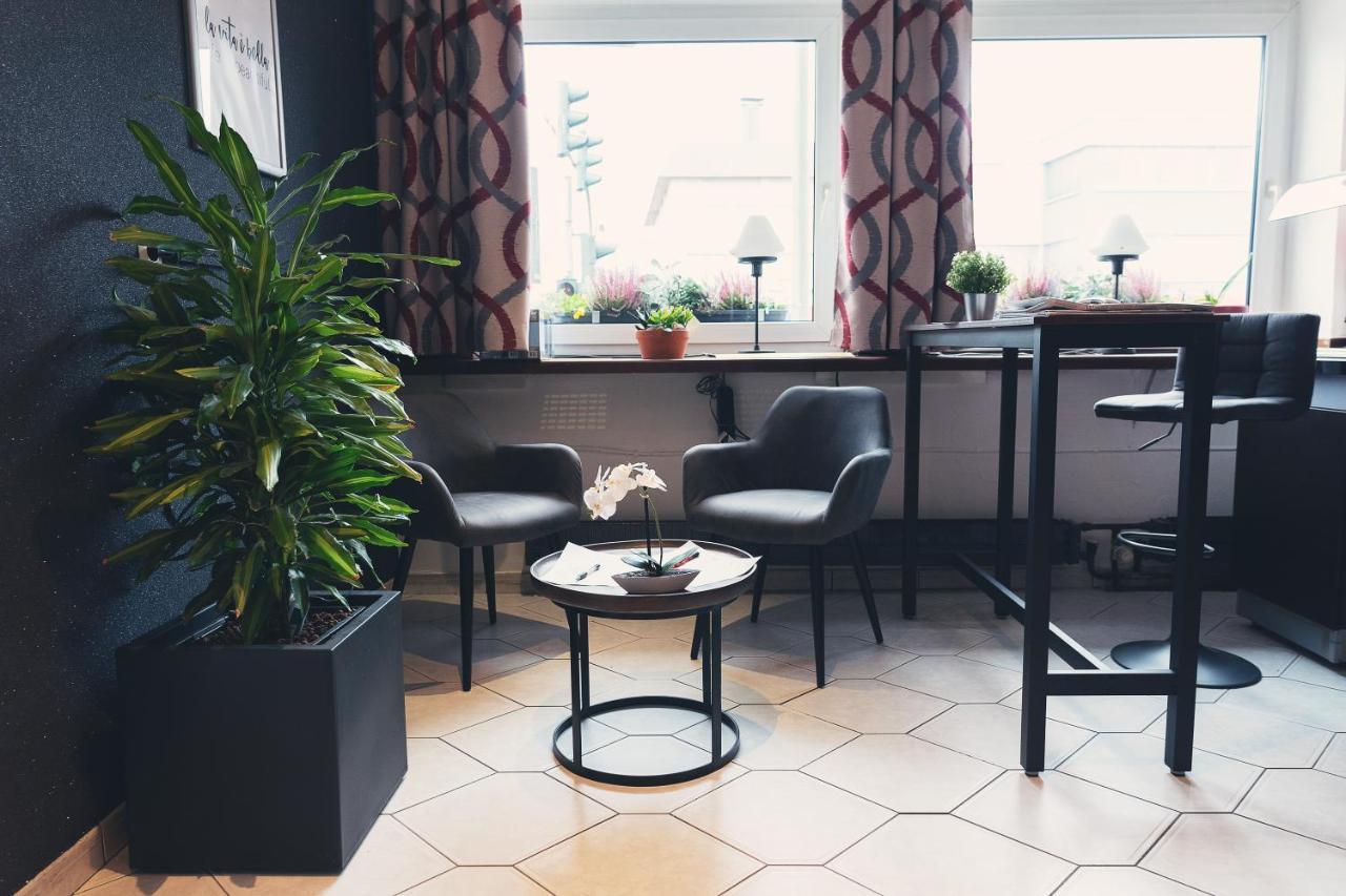 La Stella Hotel Süßen Buitenkant foto