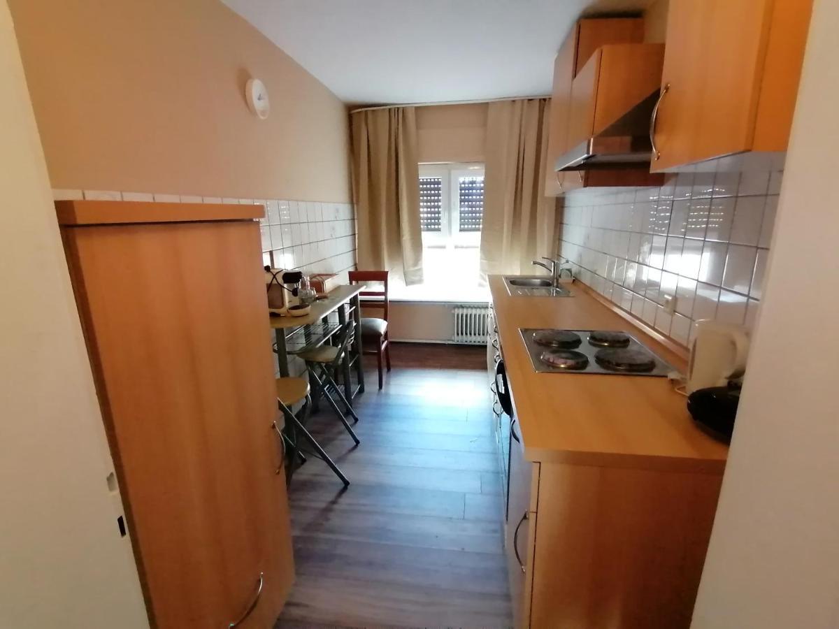 La Stella Hotel Süßen Buitenkant foto